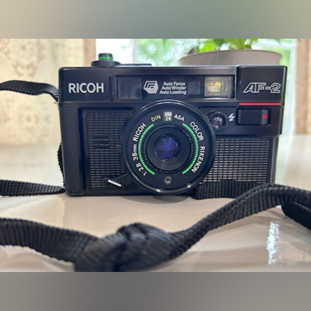 Vintage Ricoh AF-2 Film Camera With Ricoh Color Rikenon 1:28 38mm Din 200/24 Asa
